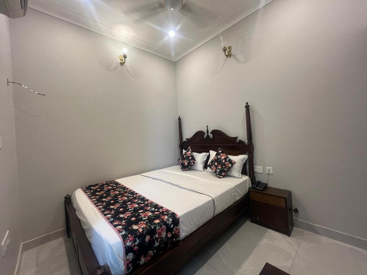 Chitawa Haveli Jaipur Hotel Exterior foto