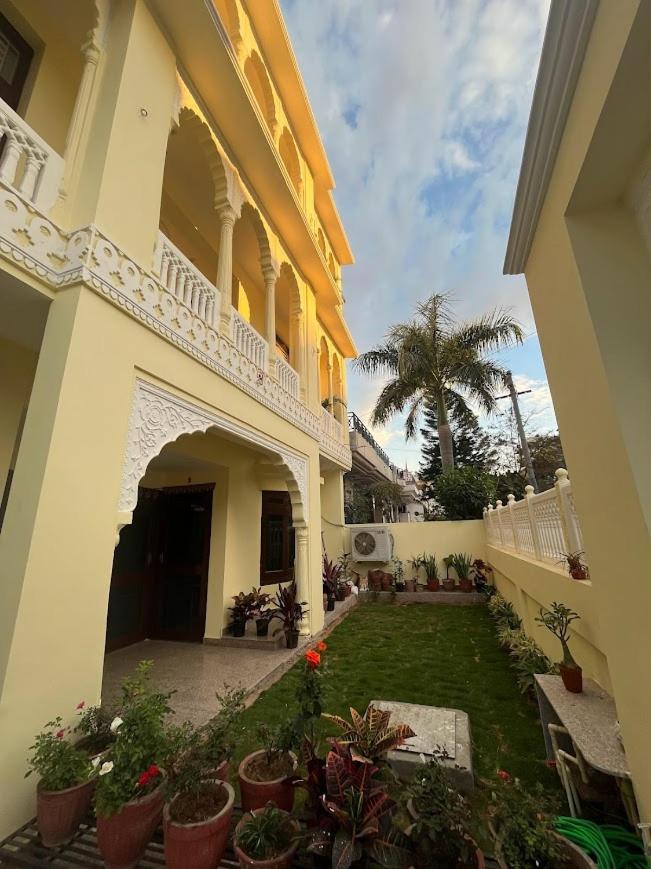 Chitawa Haveli Jaipur Hotel Exterior foto